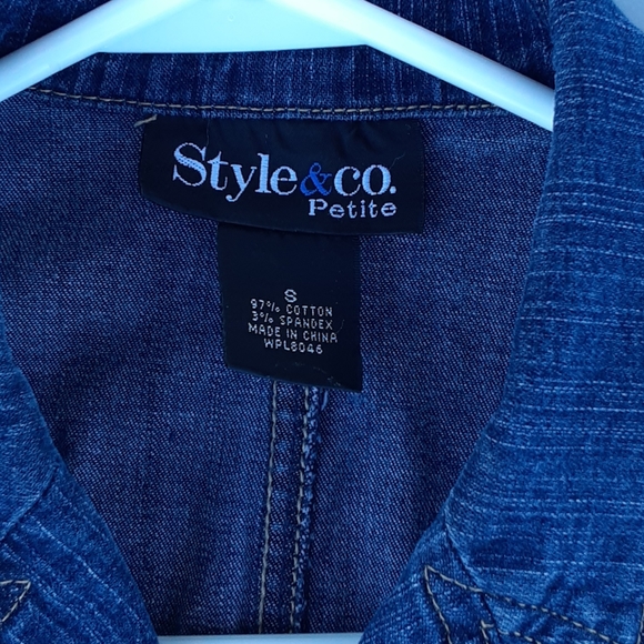 Jean jacket - Picture 6 of 7